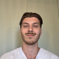 Emilien PRUNEYRE, ostéopathe à Paris