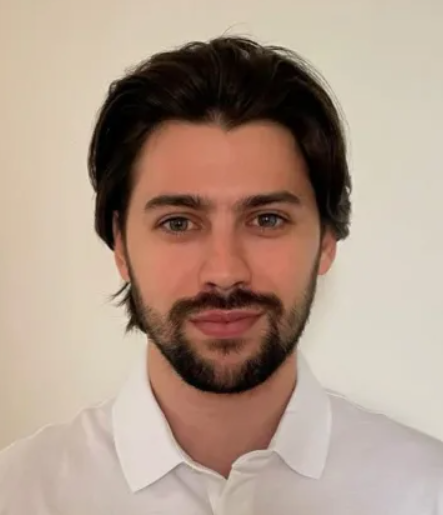Erwan ROBBES ostéopathe à Paris