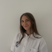 Eva NIZARD ostéopathe à Enghien-les-Bains