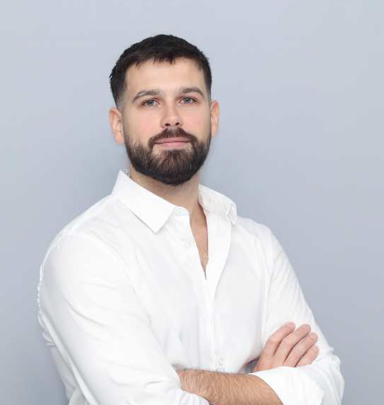 Maxime ROSSET ostéopathe à Saint-Germain-en-Laye