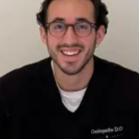 Mathis COLETTE ostéopathe à Ramatuelle