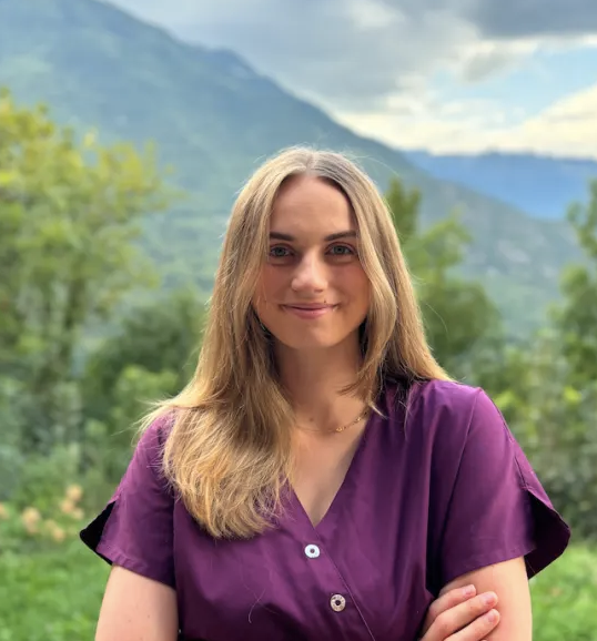 Lou NAEGELEN ostéopathe à Saint-Jean-de-Maurienne