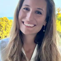 Carla MARCHAL ostéopathe à Mougins