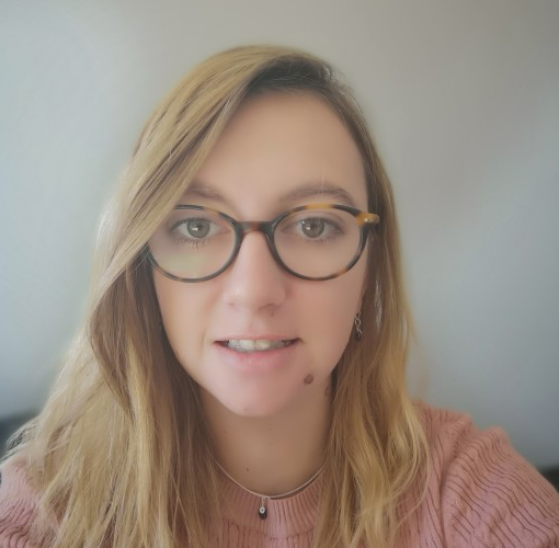 Lola NAUD ostéopathe à Prinquiau