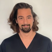 Theophile TOULEMONDE ostéopathe à Paris