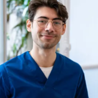 Paul AMARENCO ostéopathe à Paris