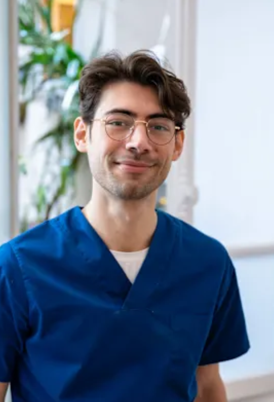 Paul AMARENCO ostéopathe à Paris