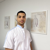 Warren THOMPSON ostéopathe à Saint-Maur-des-Fossés