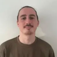 Esteban MARTIN ostéopathe à Paris