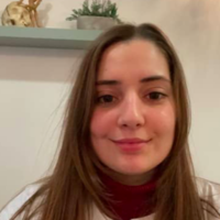 Linda ABOURA ostéopathe à Paris