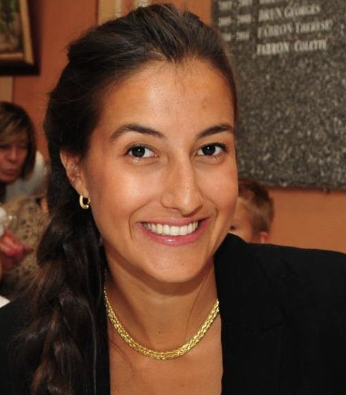 Leonore OZIMEK ostéopathe à Nice