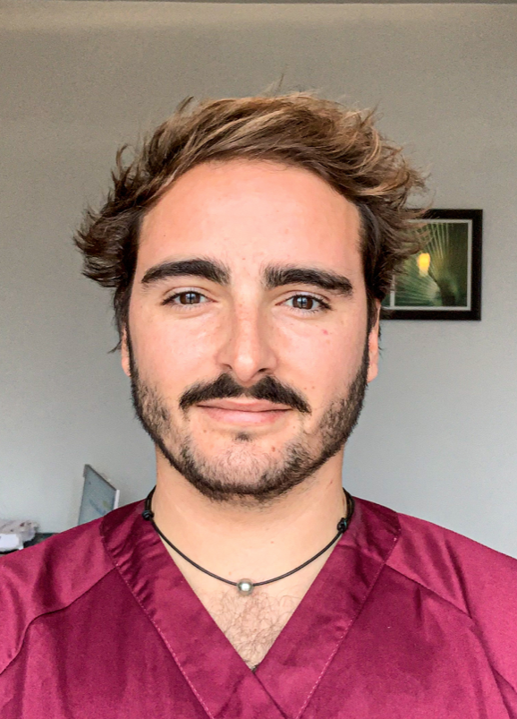 Adrien DEFOUR ostéopathe à Boucau