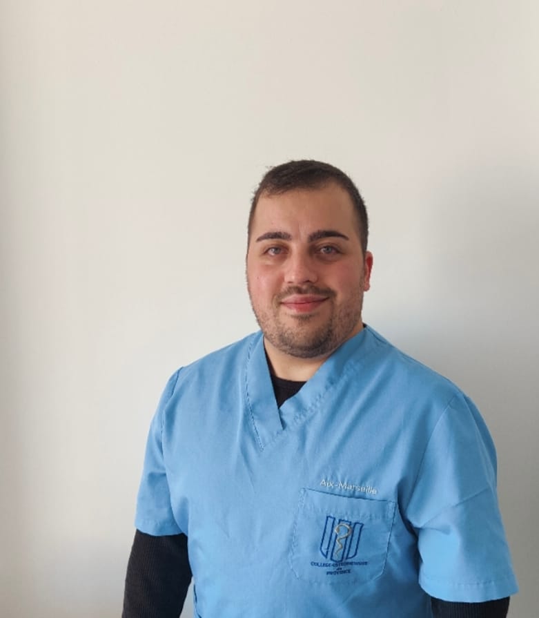 Elie KAHN ostéopathe à Nice