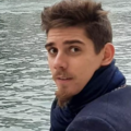 Quentin DELAPIERRE, ostéopathe à Quimper