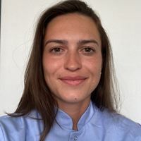 Justine SAUT ostéopathe à Maillane