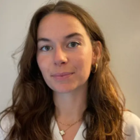 Manon CHARGELEGUE ostéopathe à Paris