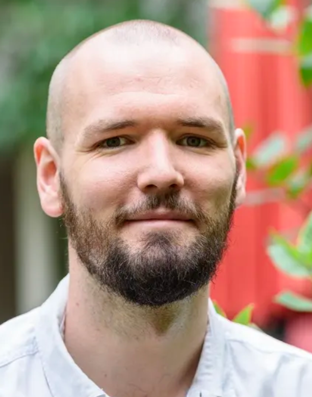 Lucas BERNADOU ostéopathe à Albertville