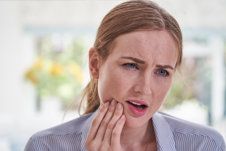 Craquement, douleur de la mâchoire : qui consulter ?