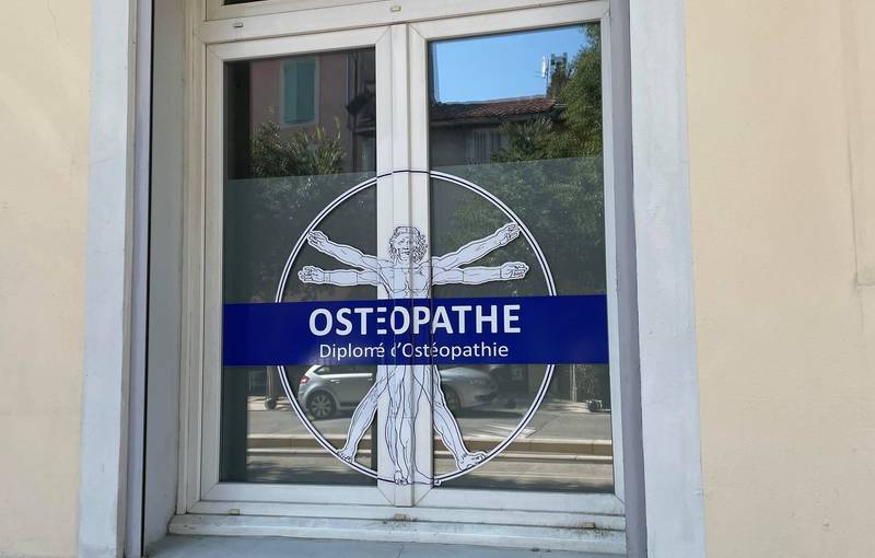 Exterieur - REFLEX OSTEO - le 1er réseau national de permanence en ostéopathie