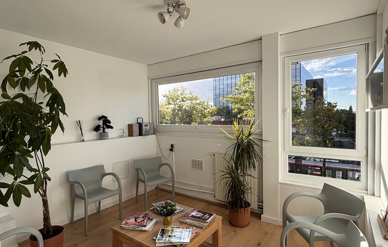 Salle d attente - REFLEX OSTEO - le 1er réseau national de permanence en ostéopathie