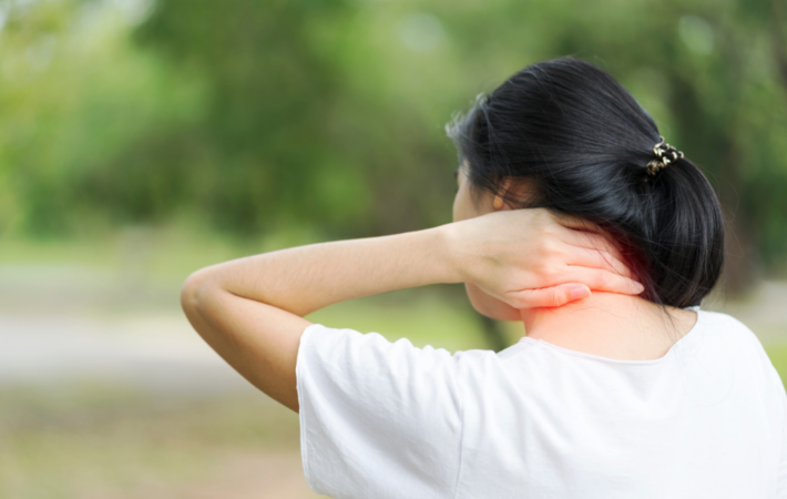 douleur au cou et lordose cervicale