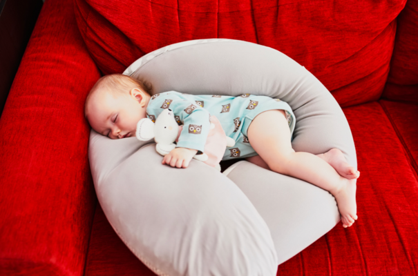 Comment utiliser le coussin de grossesse pour dormir ?