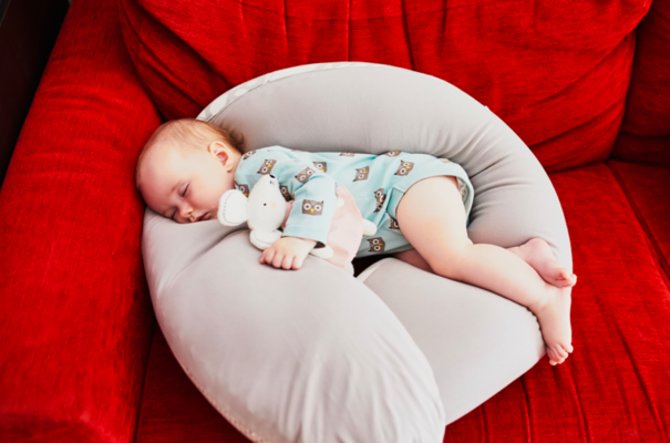 Le coussin d'allaitement : tous nos conseils